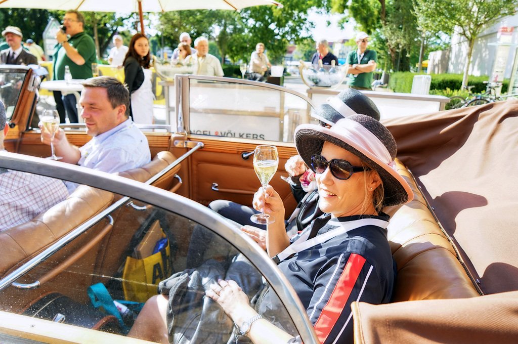 adac-landpartie-classic-2018-zieleinfahrt.jpg